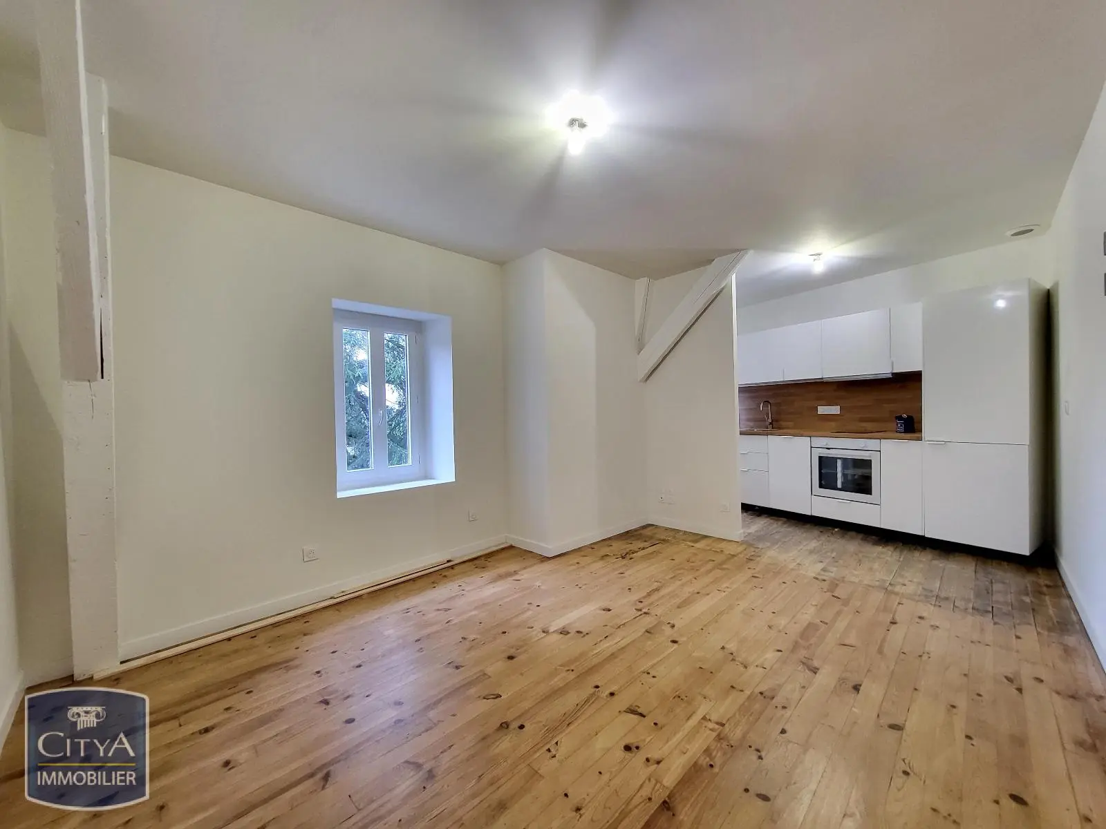 Photo 1 Appartement 2 pièces 33.21m²