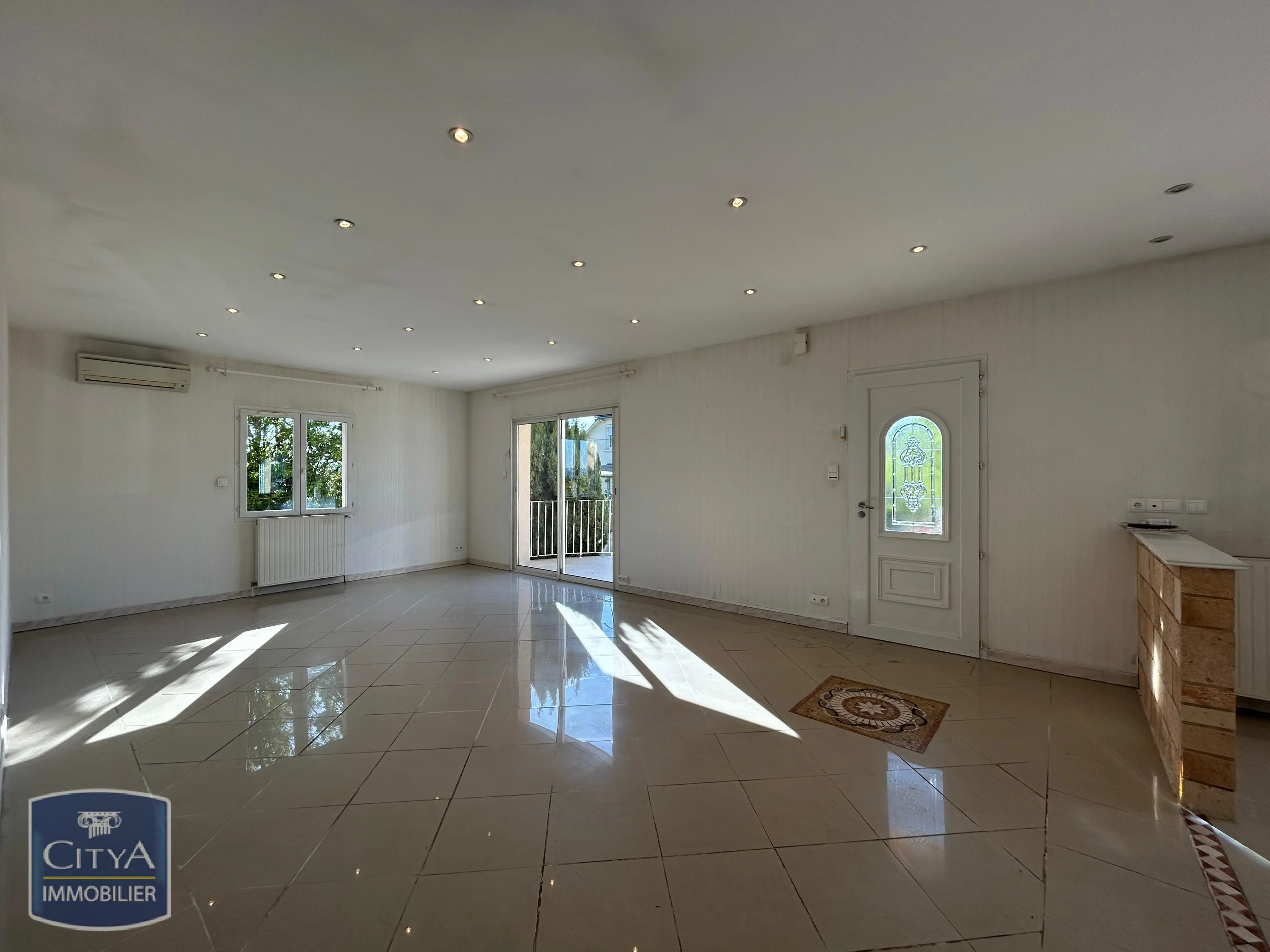 Photo 1 Maison 115.88m²