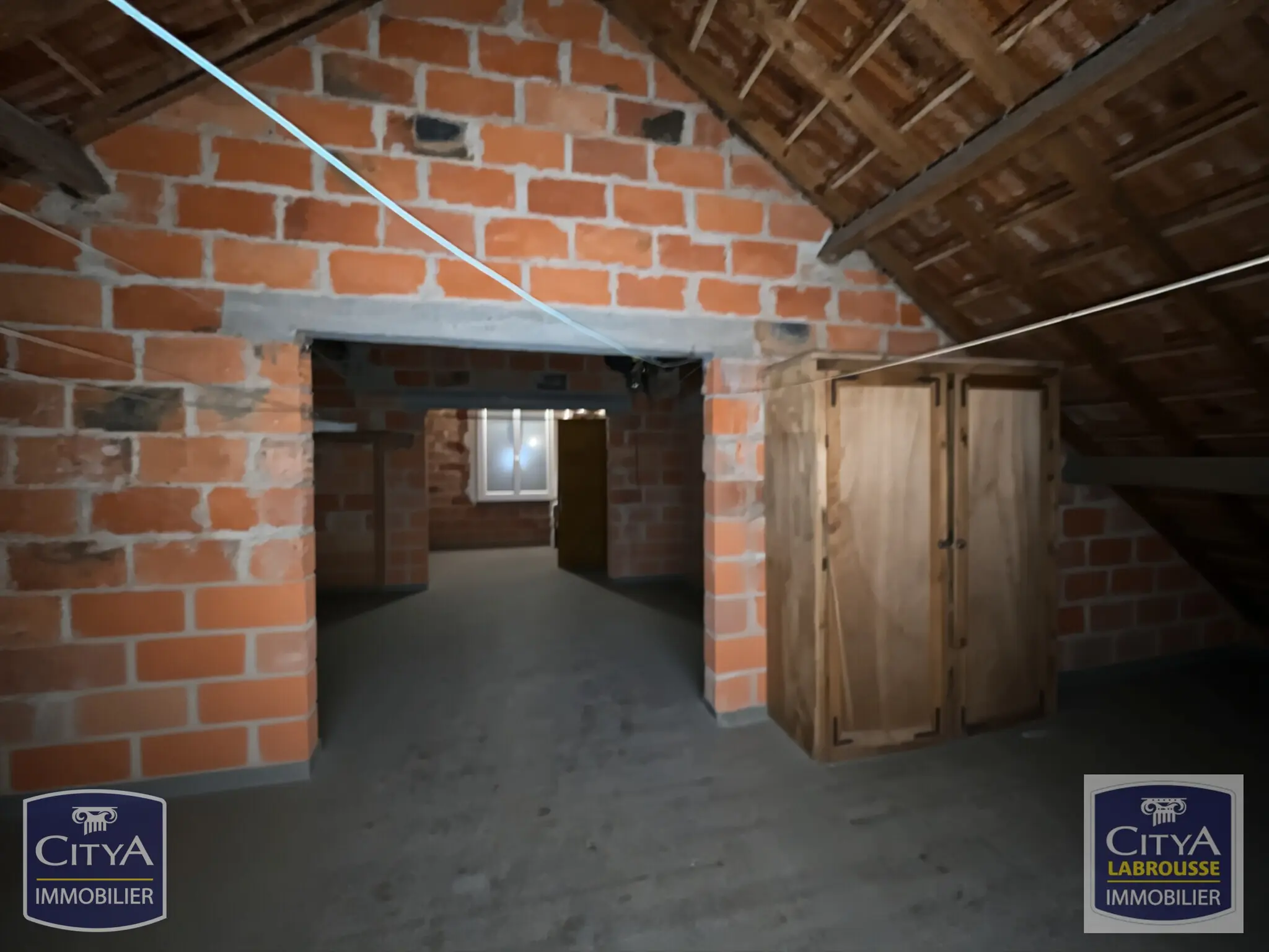 Photo 11 Immeuble 208m²