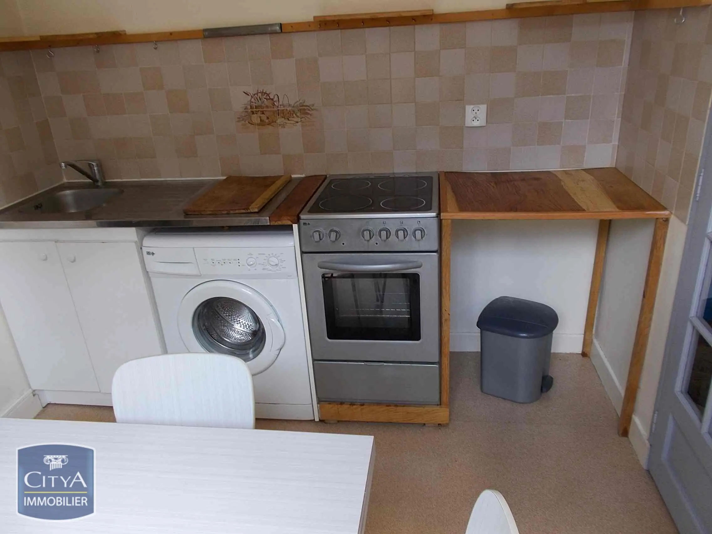 Photo 3 Immeuble 144m²