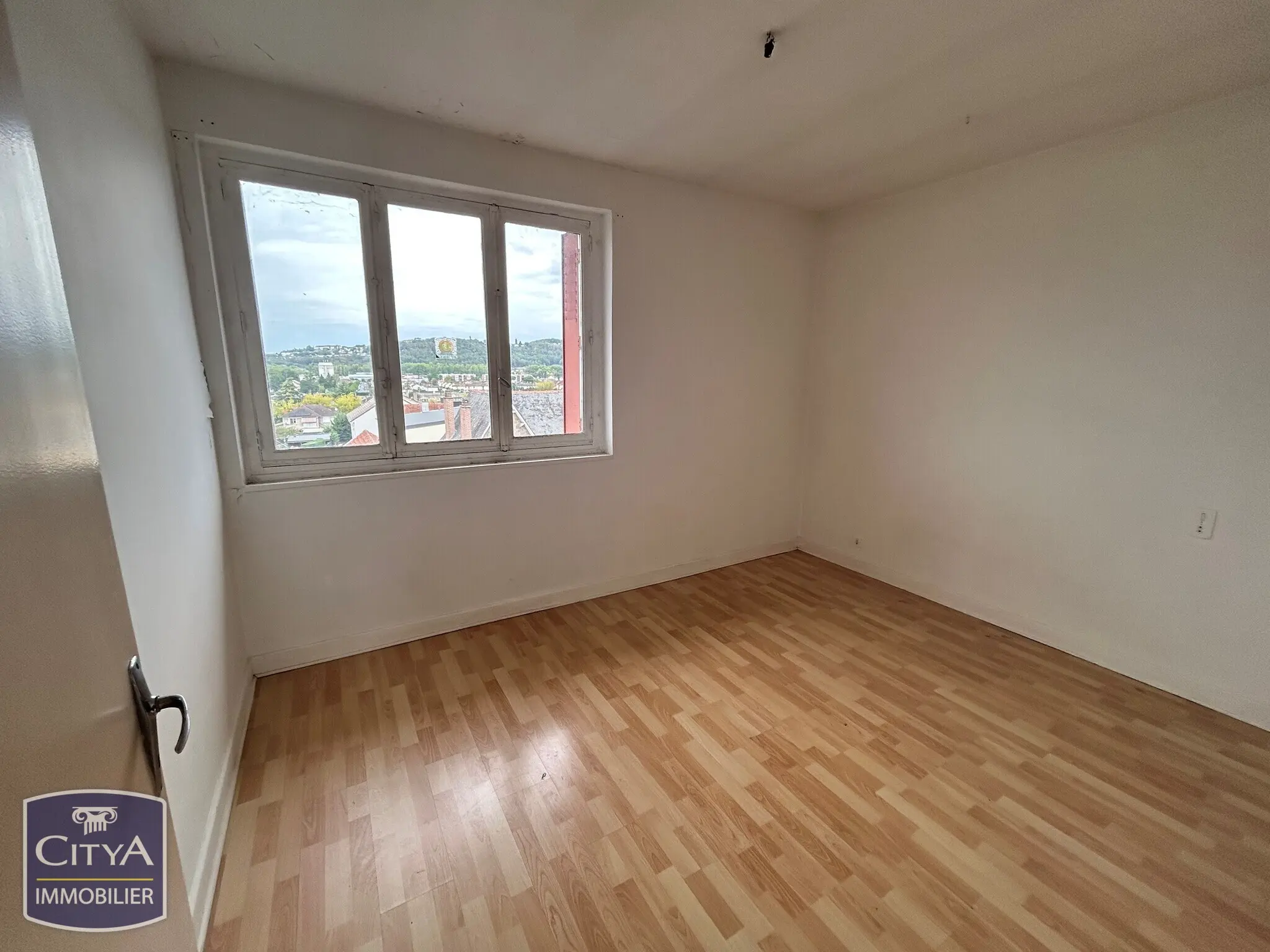 Photo 4 Appartement 4 pièces 80.11m²