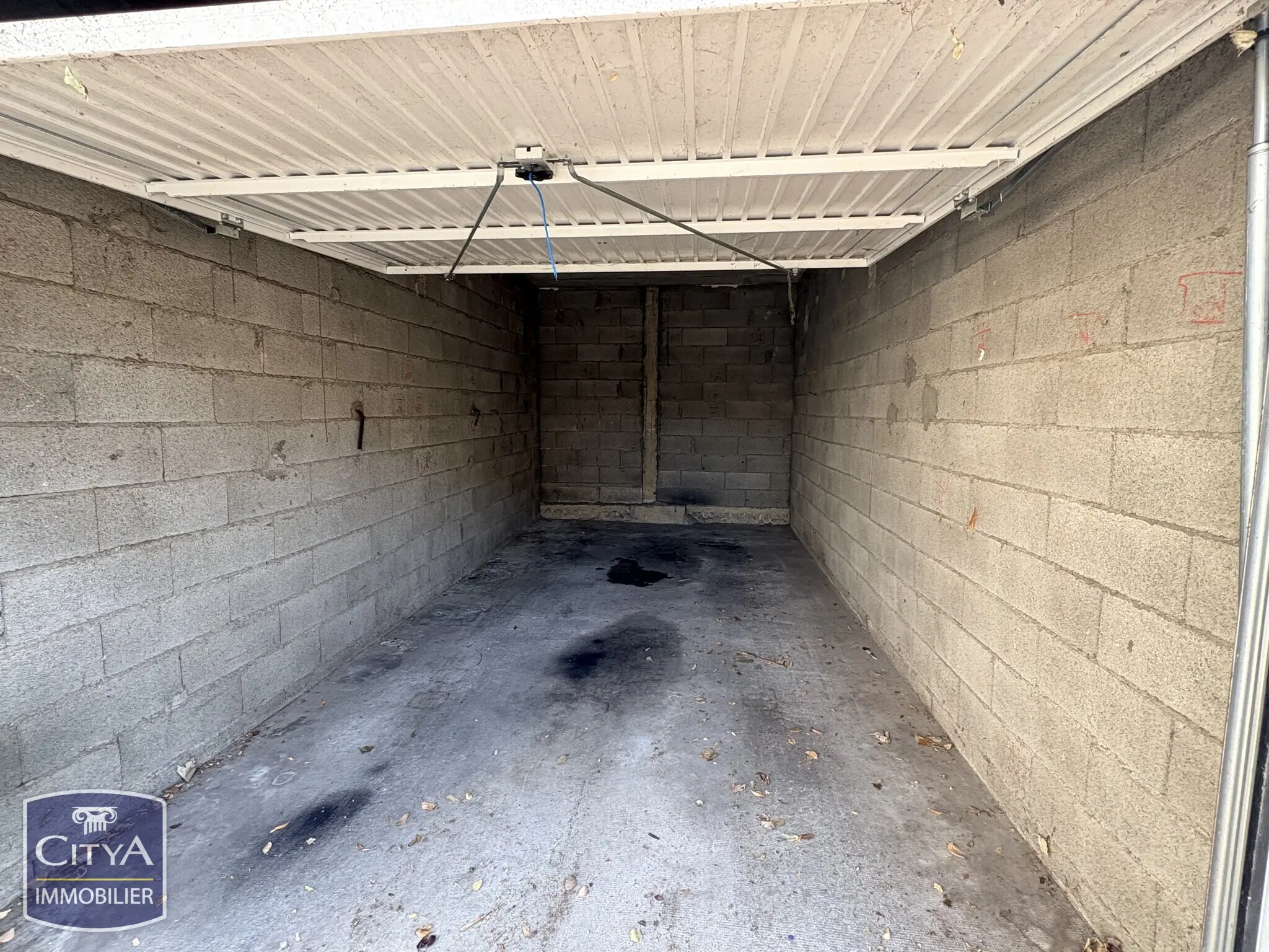 Photo 1 Parking 20m²