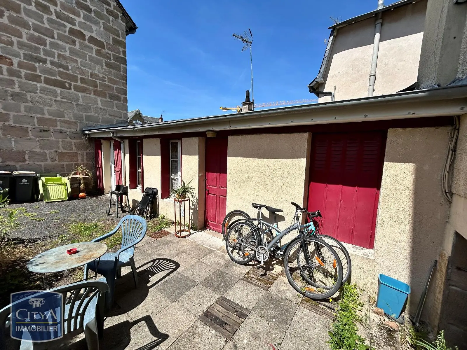 Photo 1 Immeuble 120m²