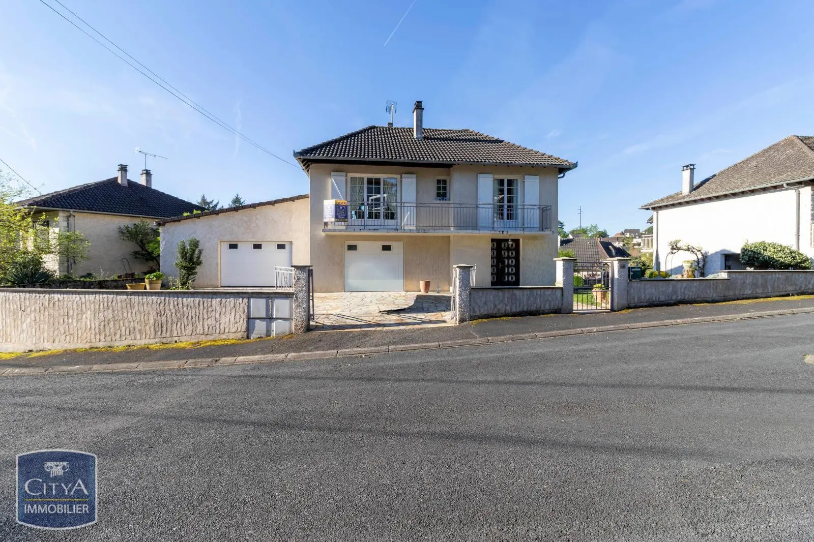 Photo 1 Maison 5 pièces 108m²