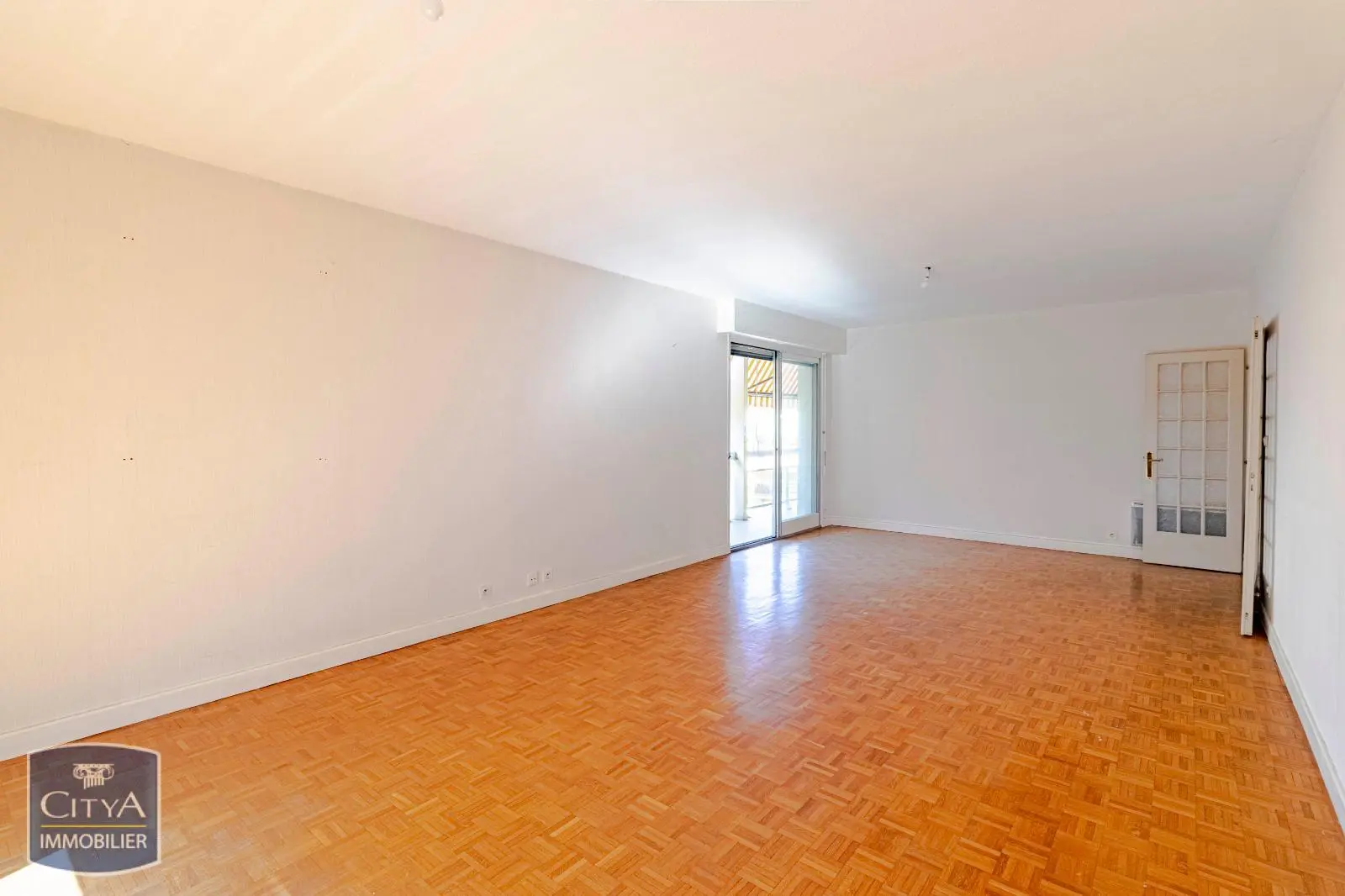 Photo 8 Appartement 5 pièces 106.24m²