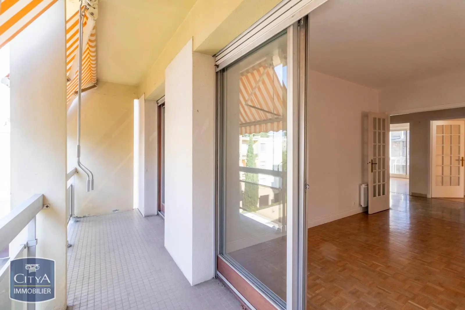 Photo 9 Appartement 5 pièces 106.24m²