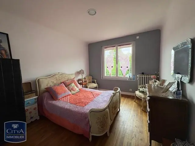 Photo 2 Immeuble 208m²