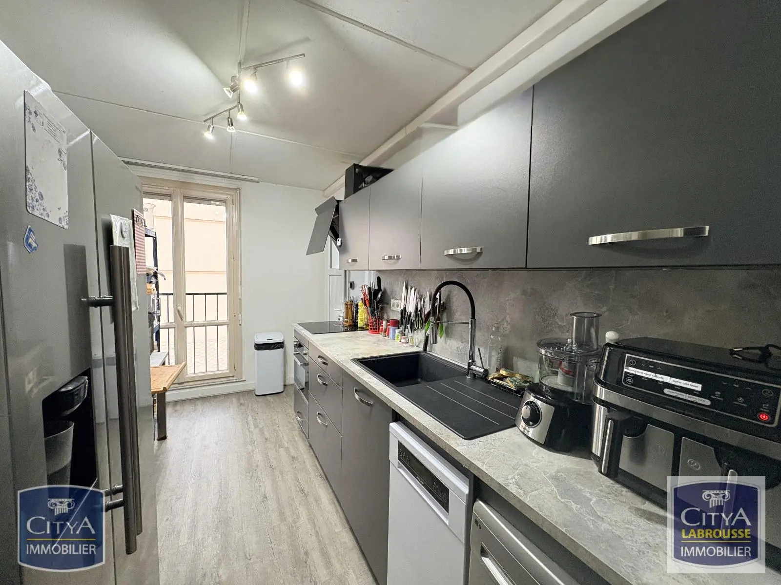 Photo 2 Appartement 3 pièces 56.4m²