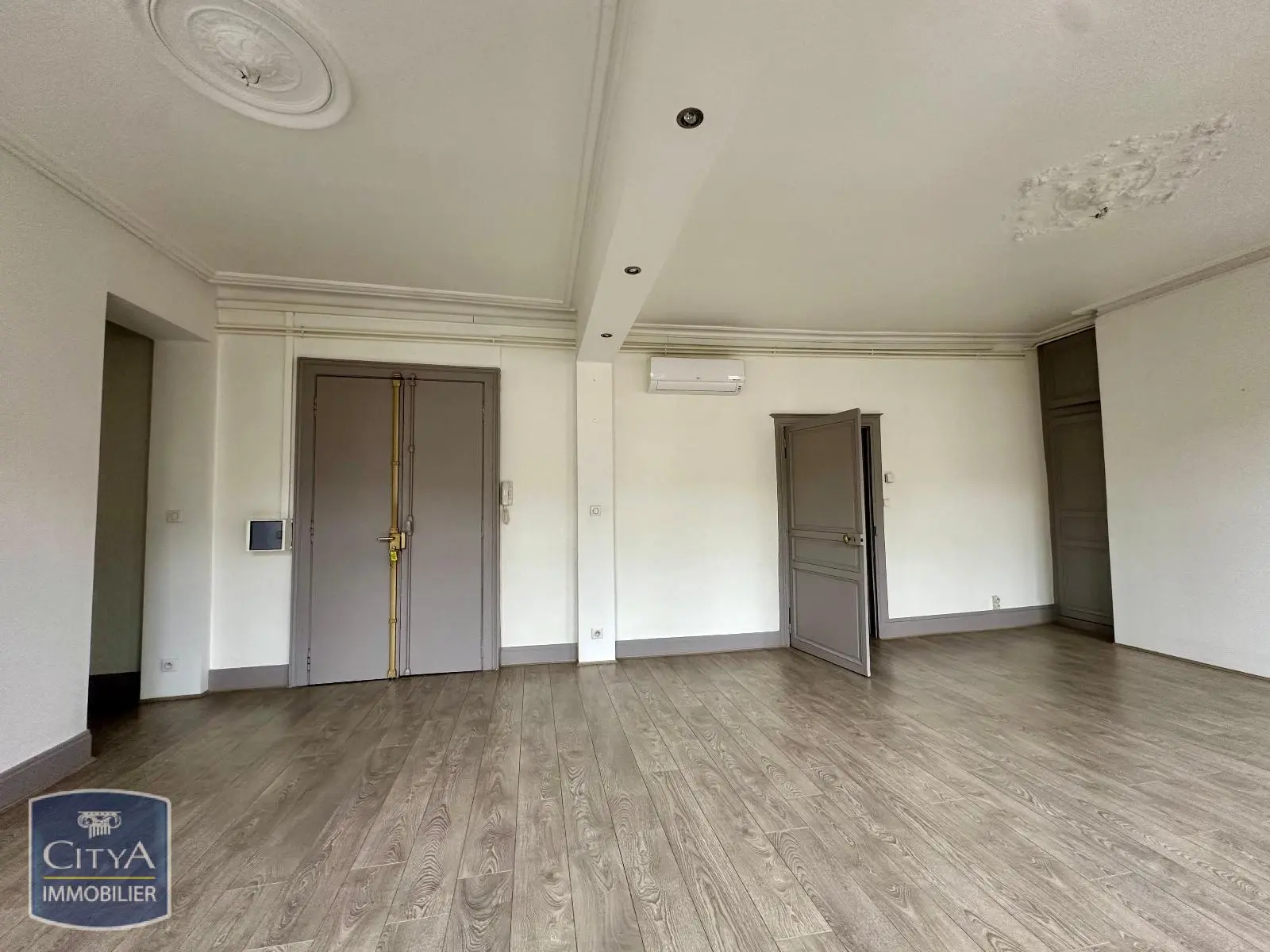 Photo 3 Appartement 3 pièces 94.18m²