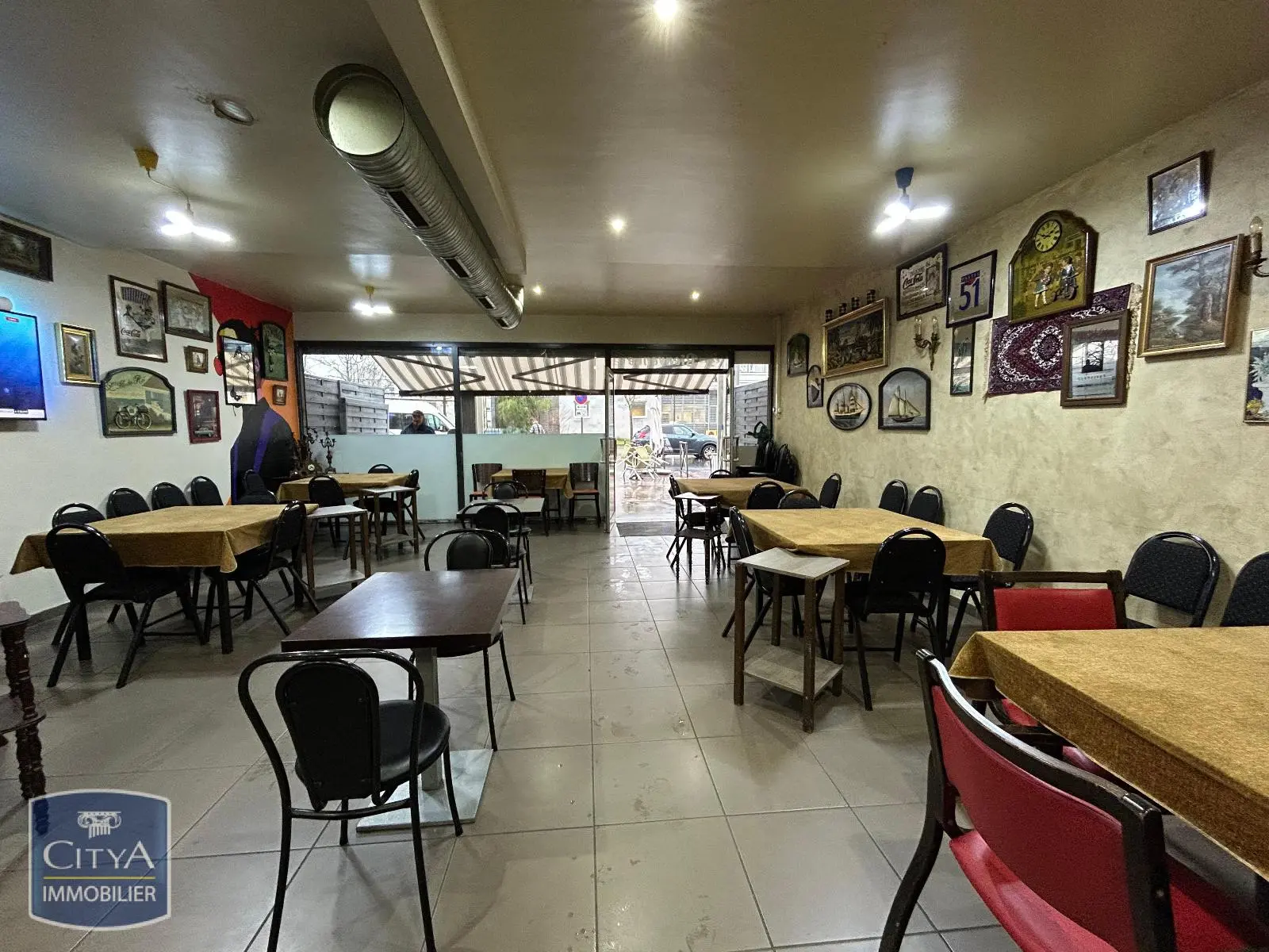 Photo 1 Local Commercial 80m²