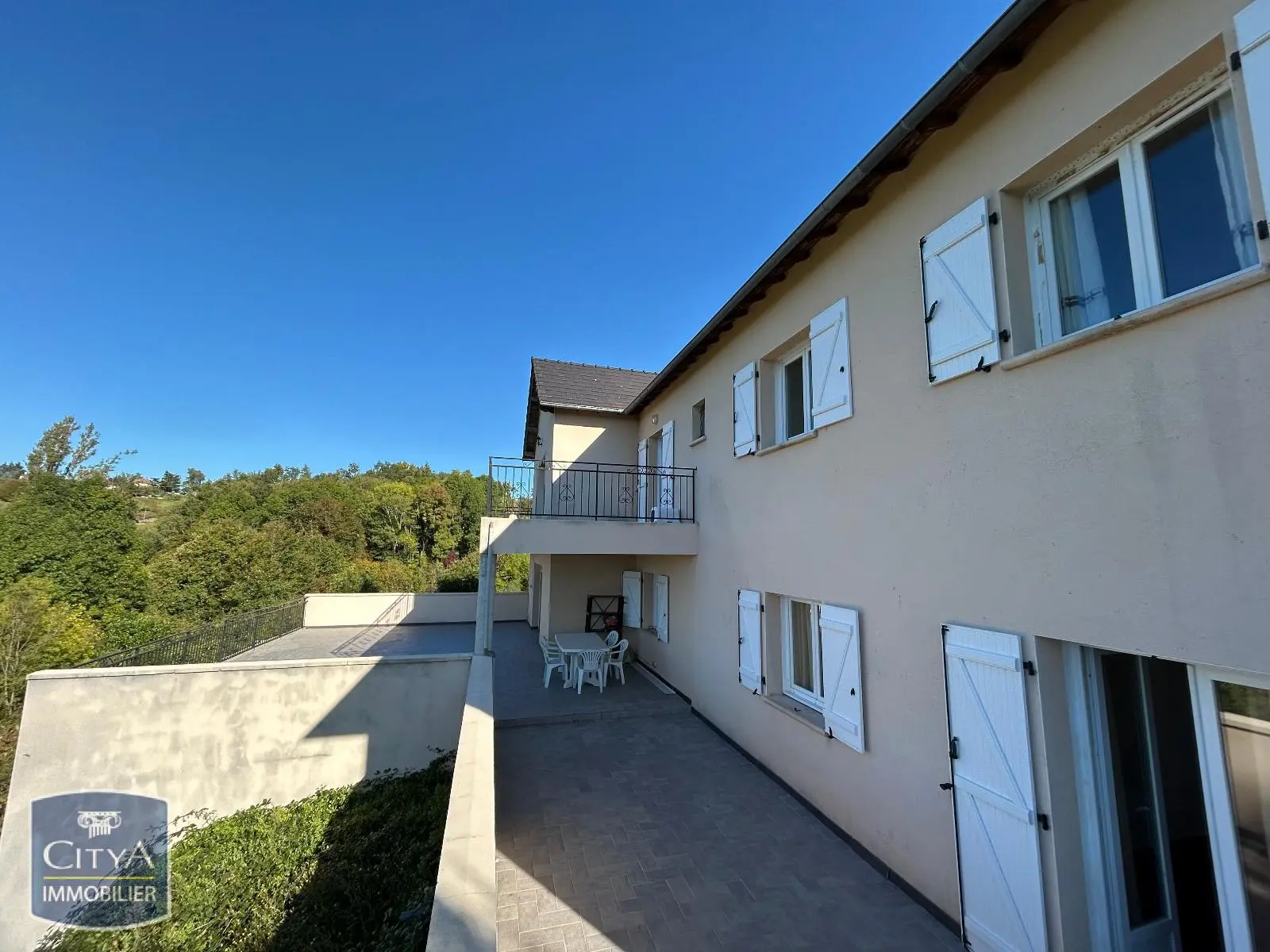 Photo 2 Maison 9 pièces 290m²