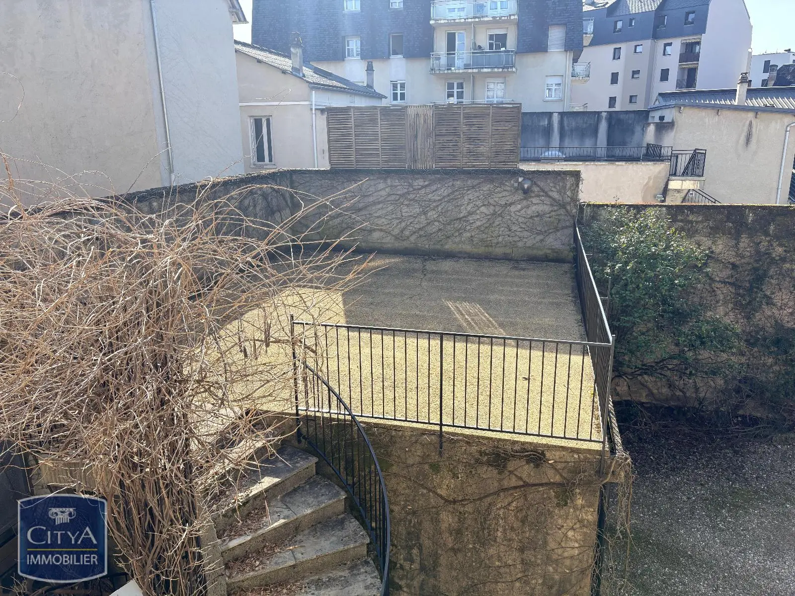 Photo 2 Maison 8 pièces 234m²