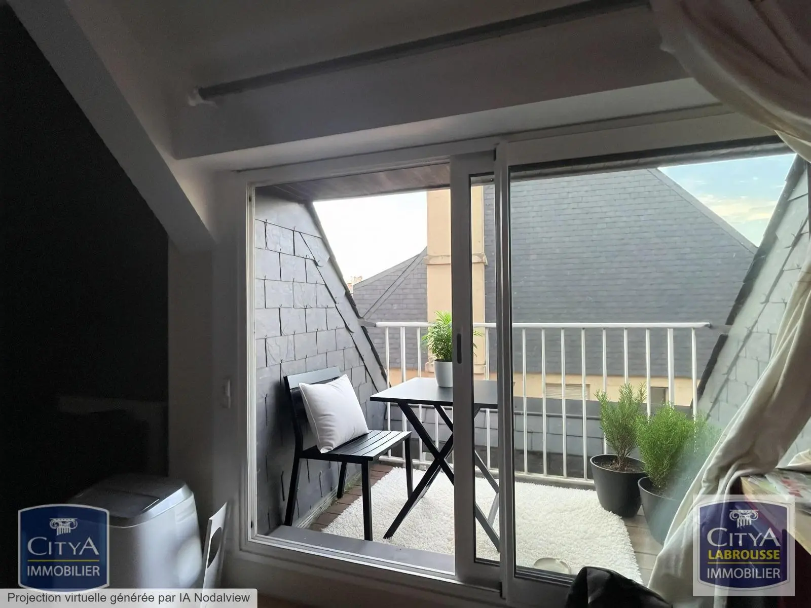 Photo 2 Appartement 1 pièce 32.83m²