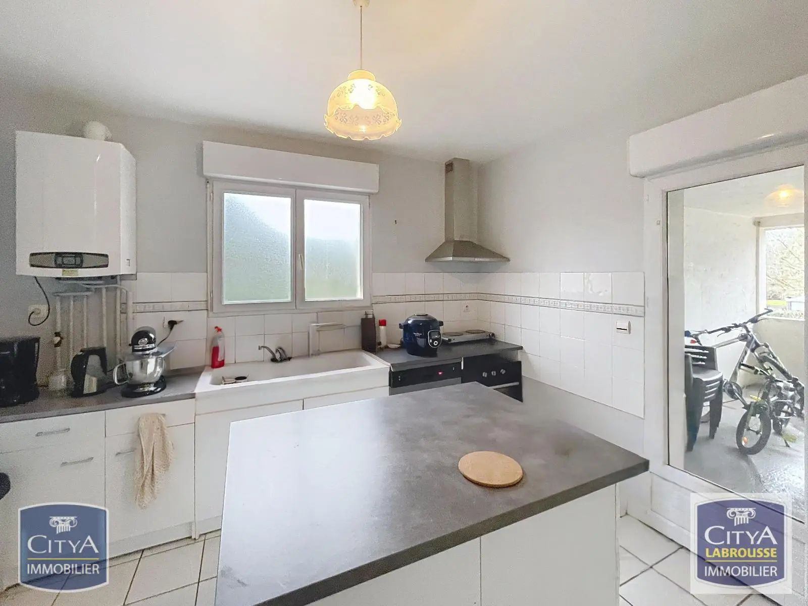 Photo 3 Immeuble 208m²