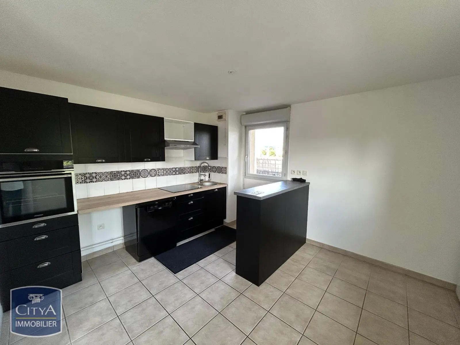 Photo 2 Appartement 4 pièces 74.43m²