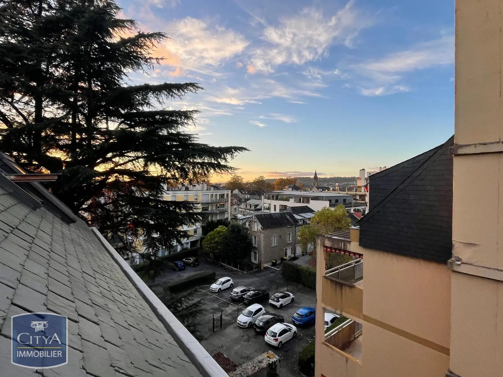 Photo 1 Appartement 1 pièce 32.83m²