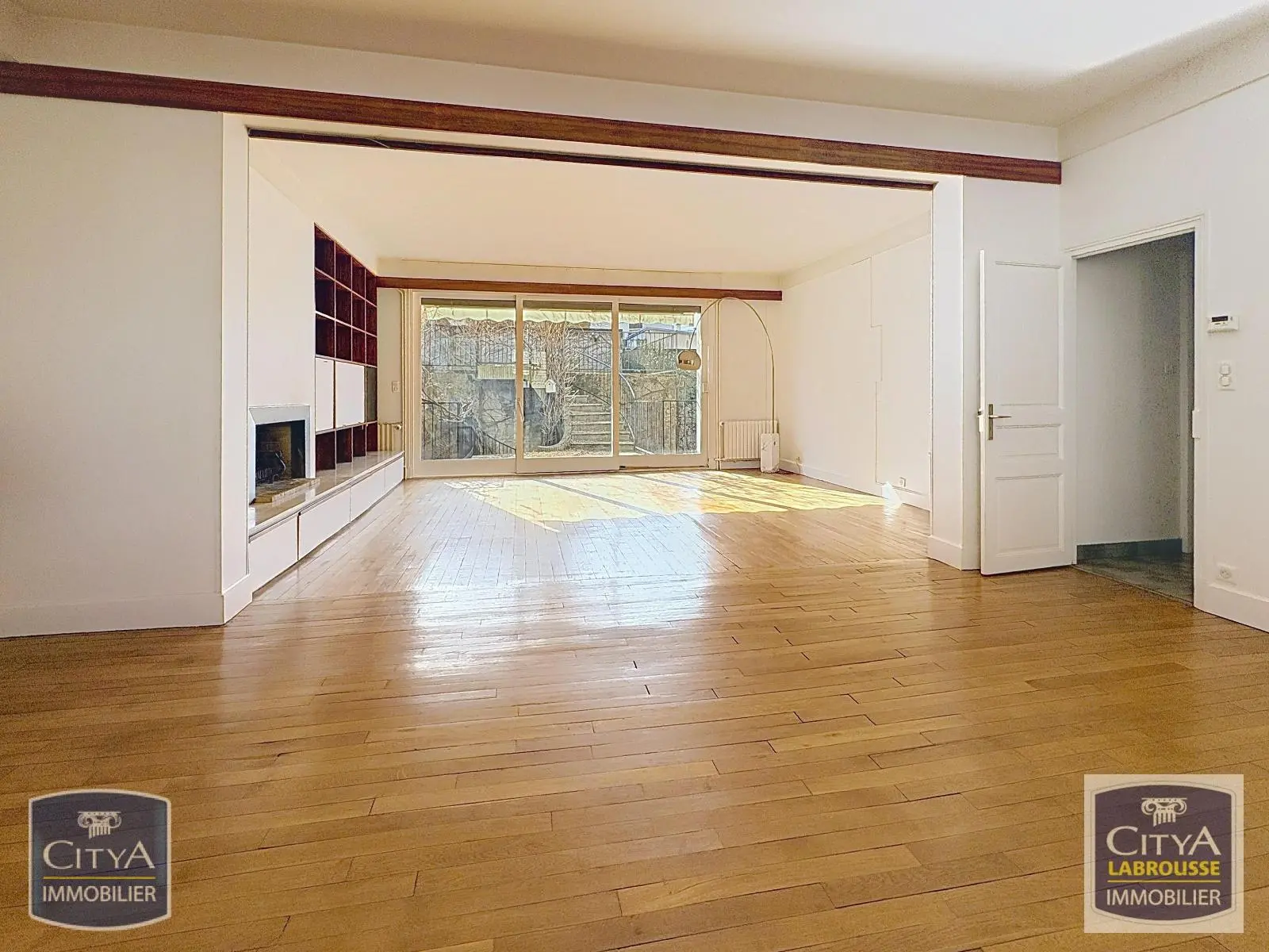 Photo 6 Maison 8 pièces 234m²