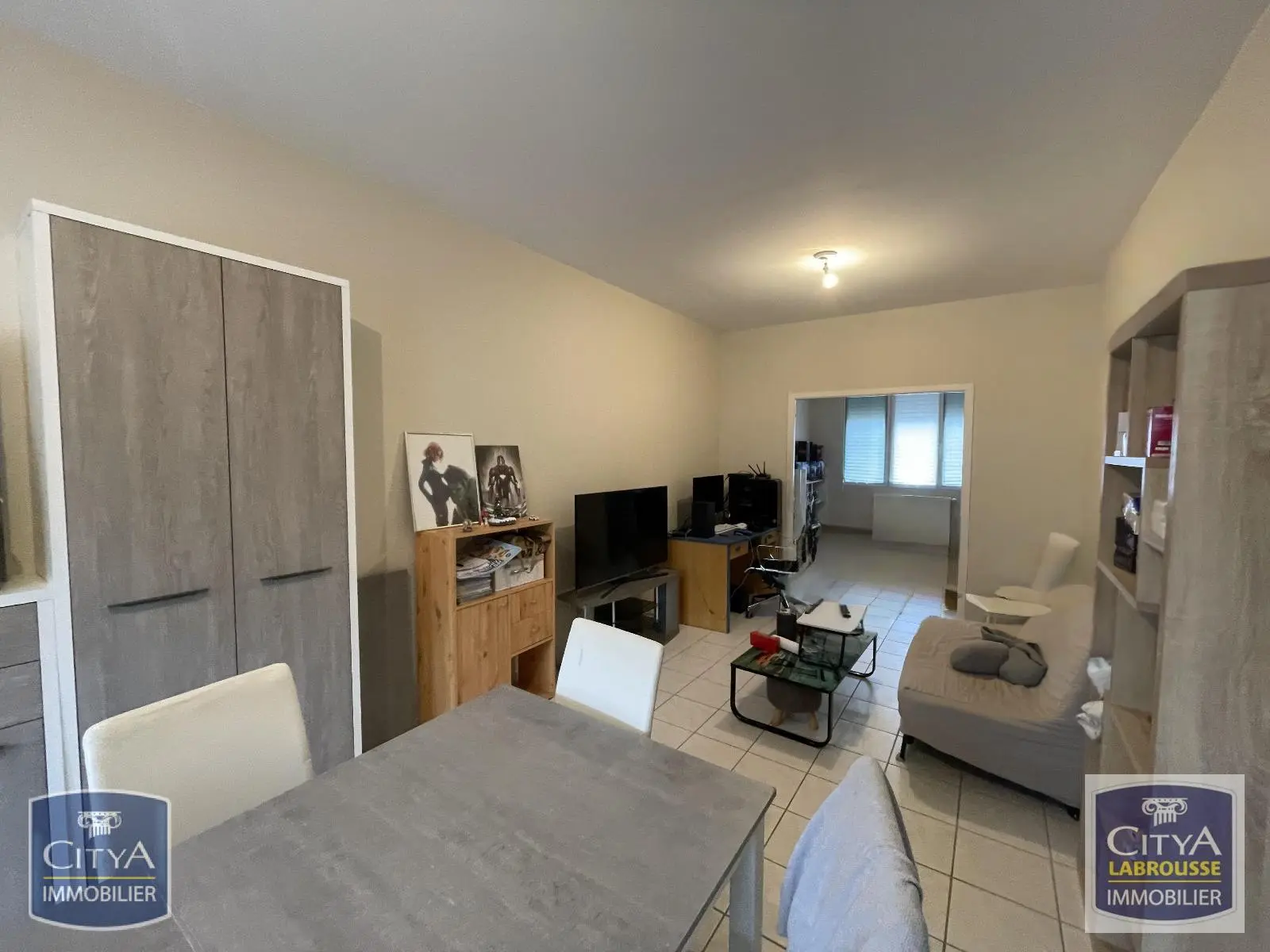 Photo 3 Immeuble 208m²