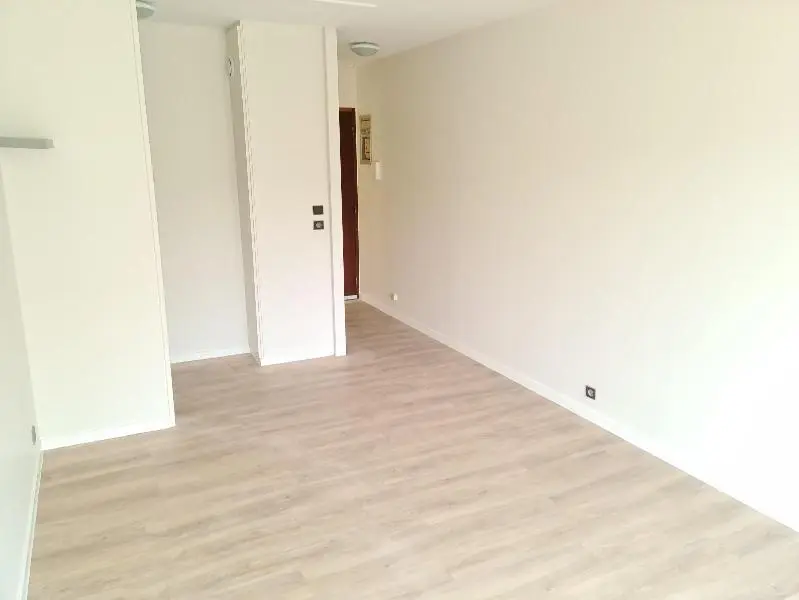 Photo 2 Appartement 1 pièce 21m²