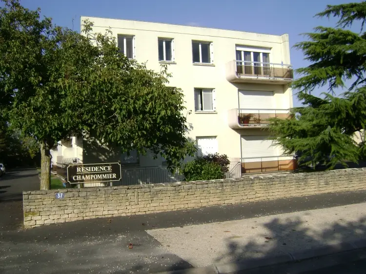 location t2 niort