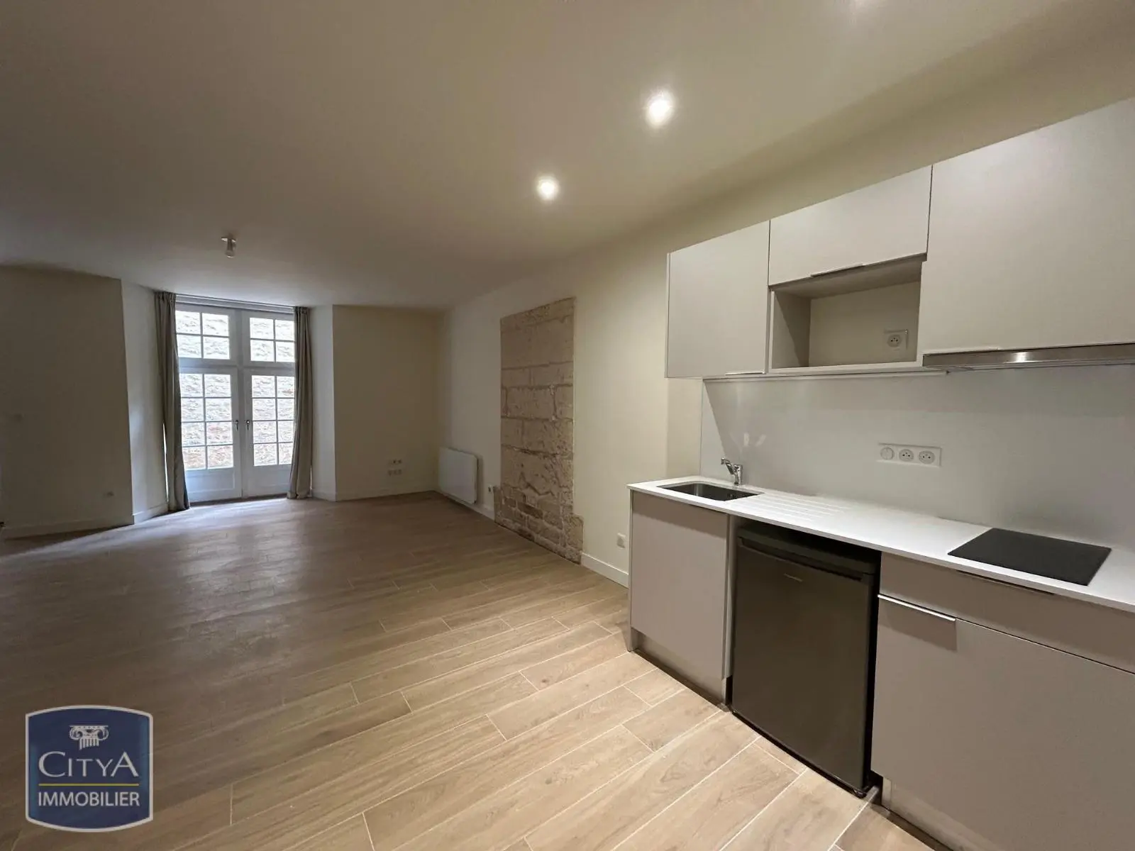Photo 1 Appartement 1 pièce 38.79m²