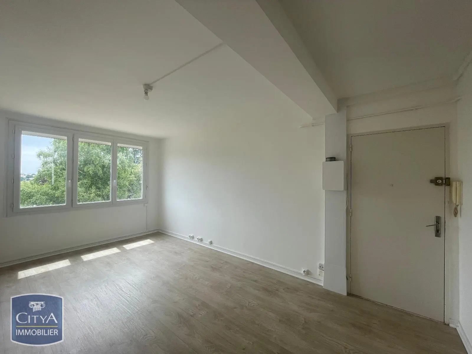 Photo 1 Appartement 3 pièces 56.12m²