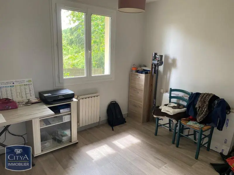 En location maison T6 secteur Cholette NIORT