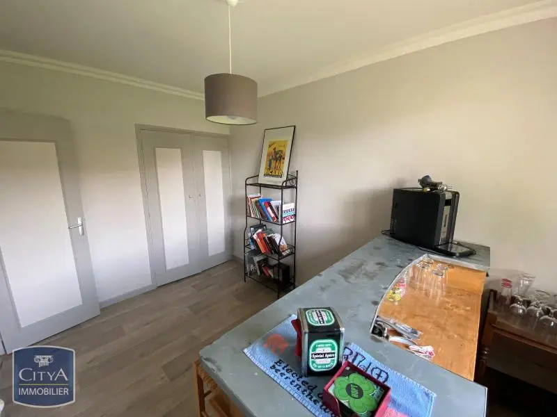 En location maison T6 secteur Cholette NIORT