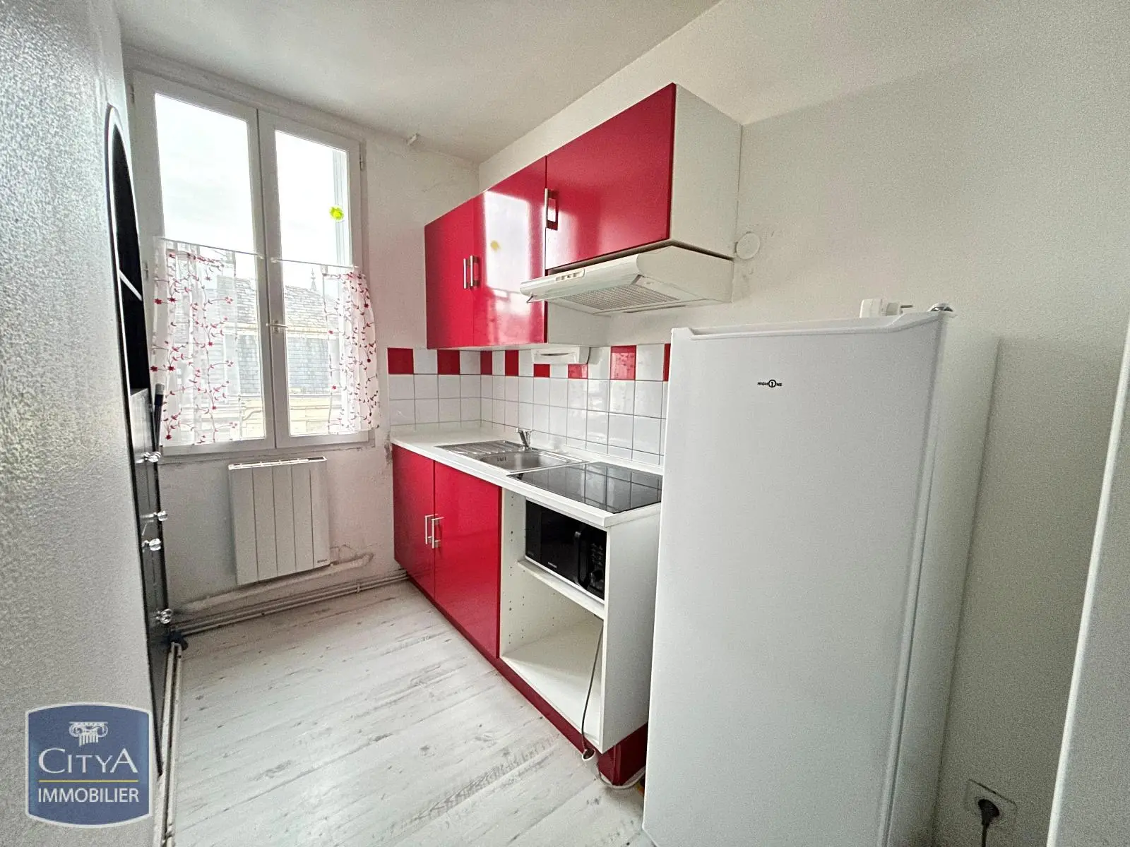 Photo 2 Appartement 1 pièce 25.63m²