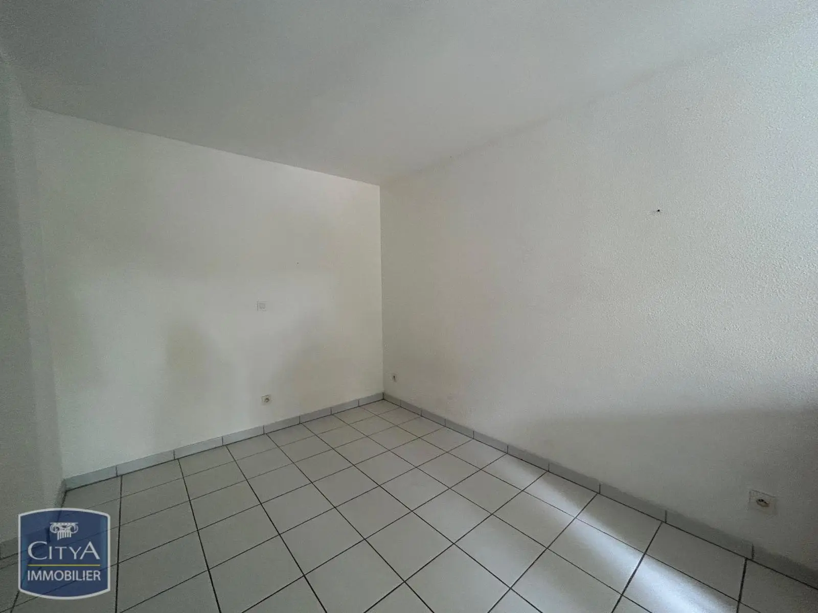 Photo 3 Appartement 1 pièce 24.16m²