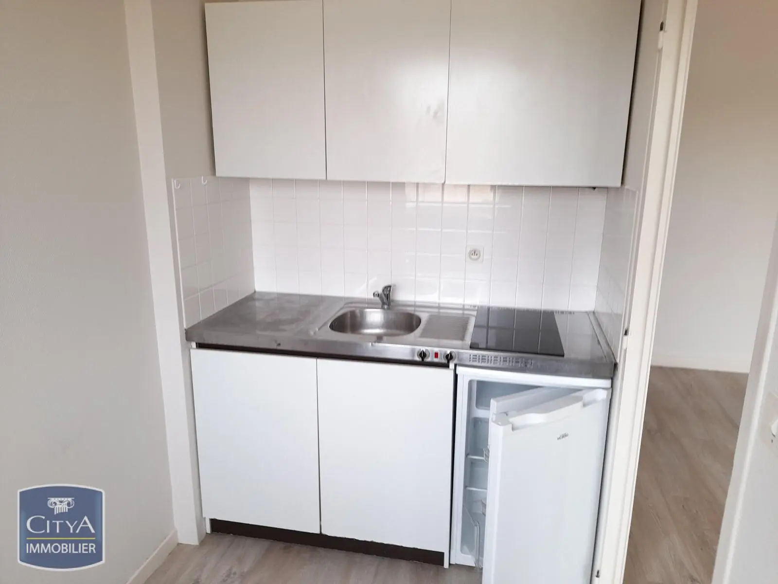 Photo 3 Appartement 1 pièce 36.81m²