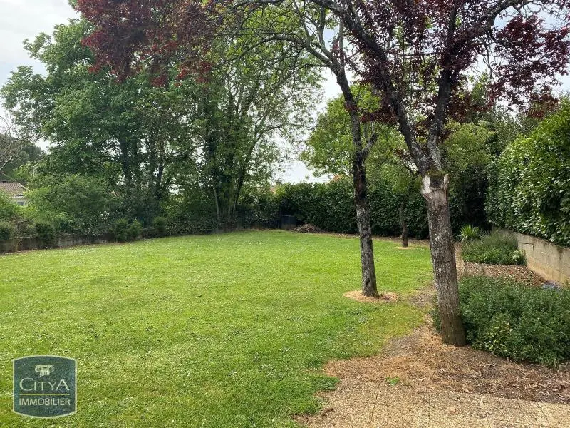 En location maison T6 secteur Cholette NIORT