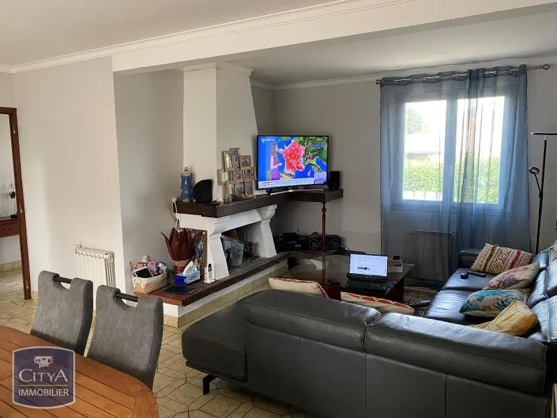 En location maison T6 secteur Cholette NIORT