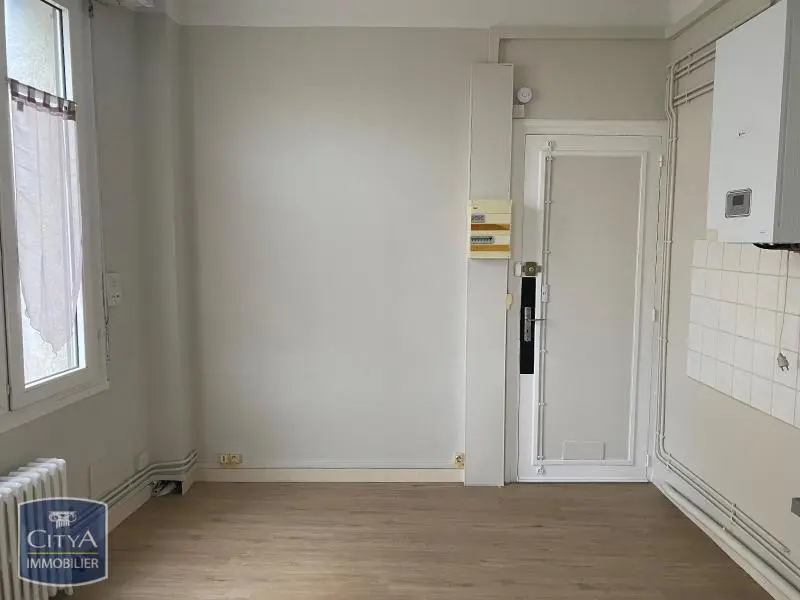 Photo 3 Appartement 1 pièce 26.02m²