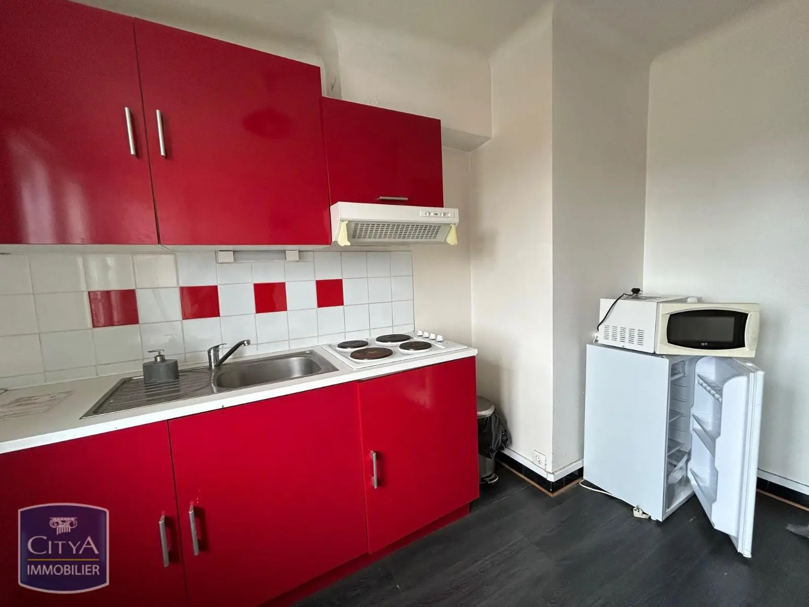 Photo 2 Appartement 1 pièce 31.44m²