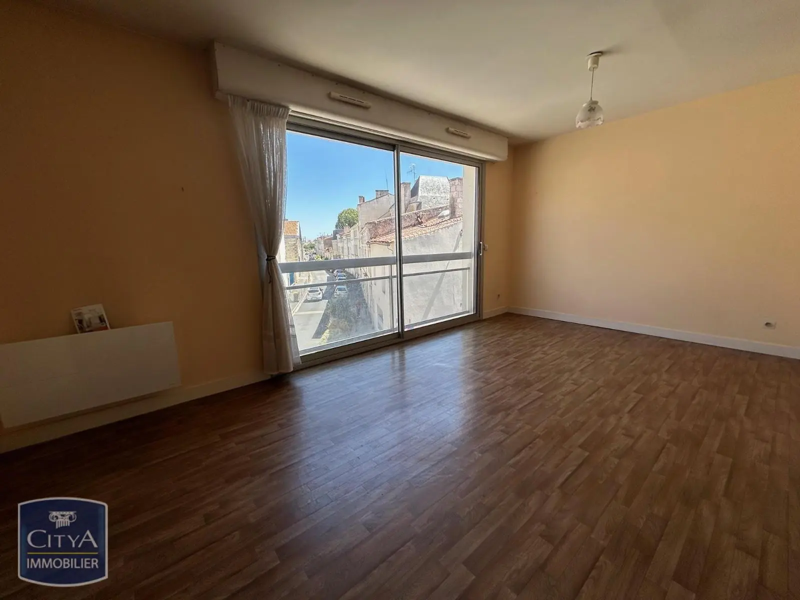 Appartement 1 pièce 33 m² · à Niort · 33,4 m² · 565 €/mois