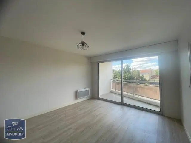 Photo 2 Appartement 1 pièce 36.81m²