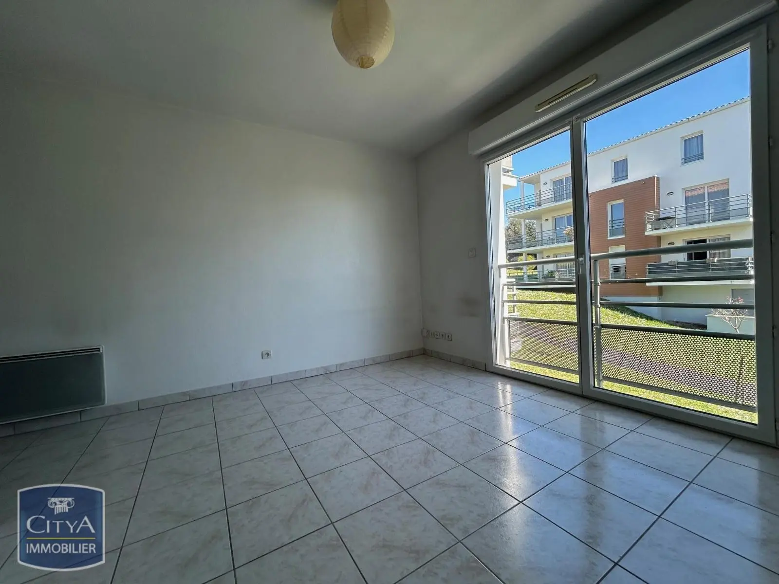 Photo 3 Appartement 1 pièce 27.97m²