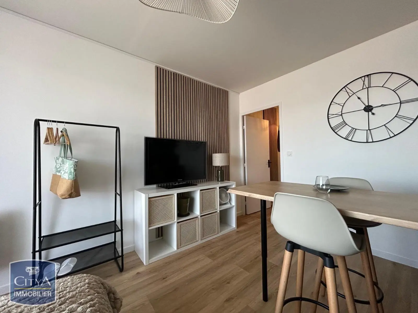 Photo 2 Appartement 1 pièce 20.54m²
