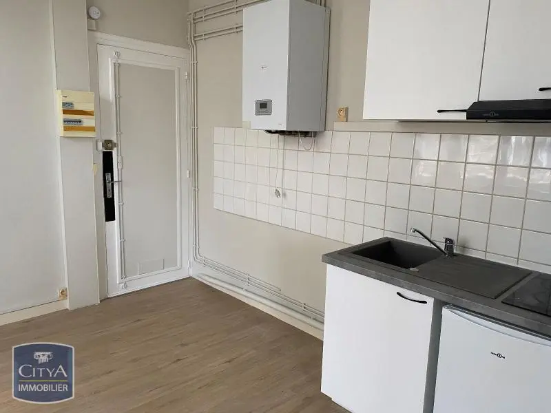 Photo 2 Appartement 1 pièce 26.02m²