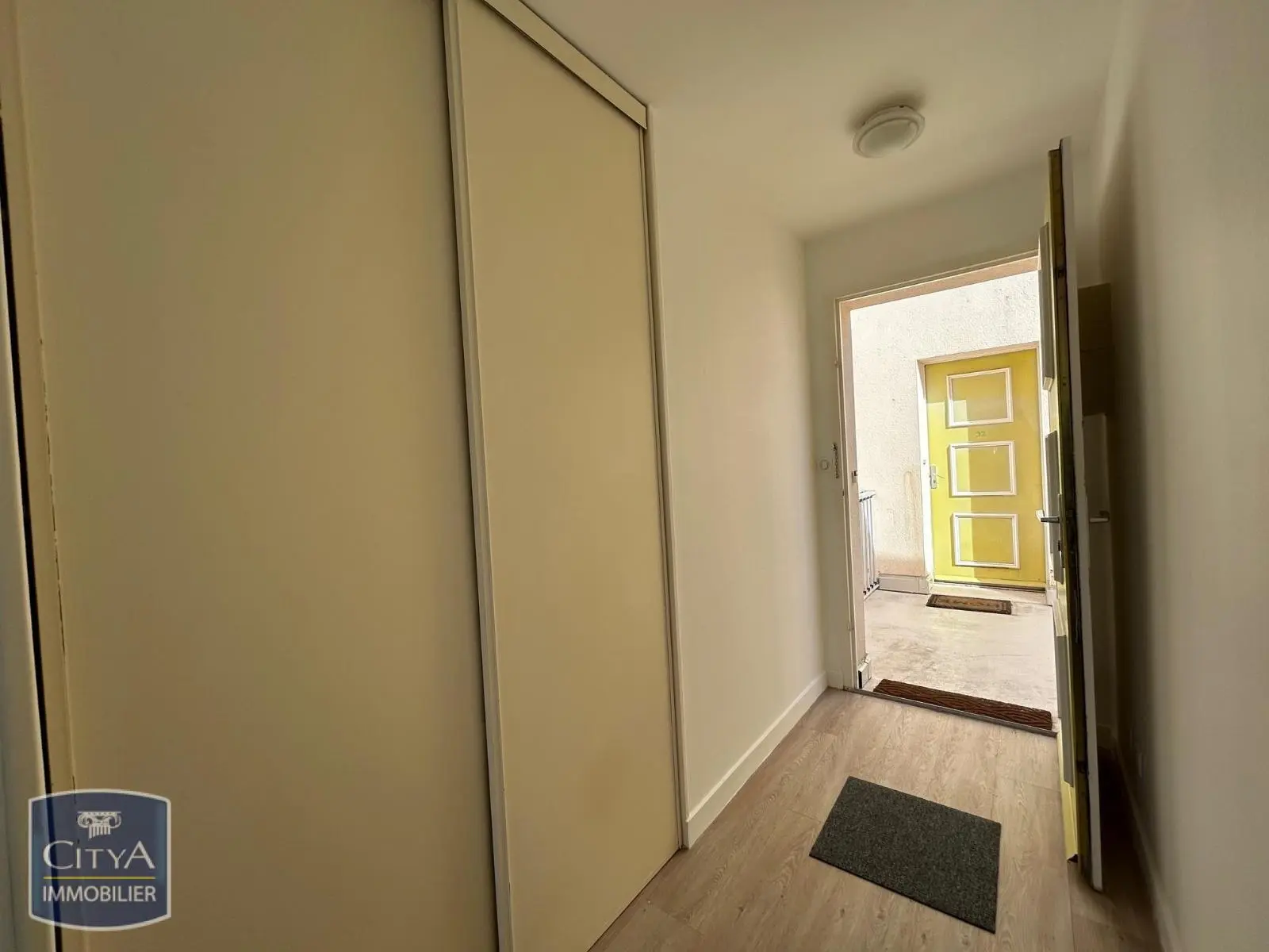 Photo 7 Appartement 1 pièce 22.94m²