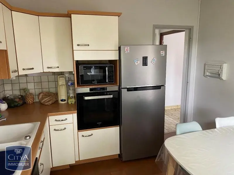 En location maison T6 secteur Cholette NIORT