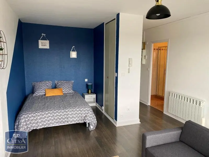 Photo 1 Appartement 1 pièce 30.82m²