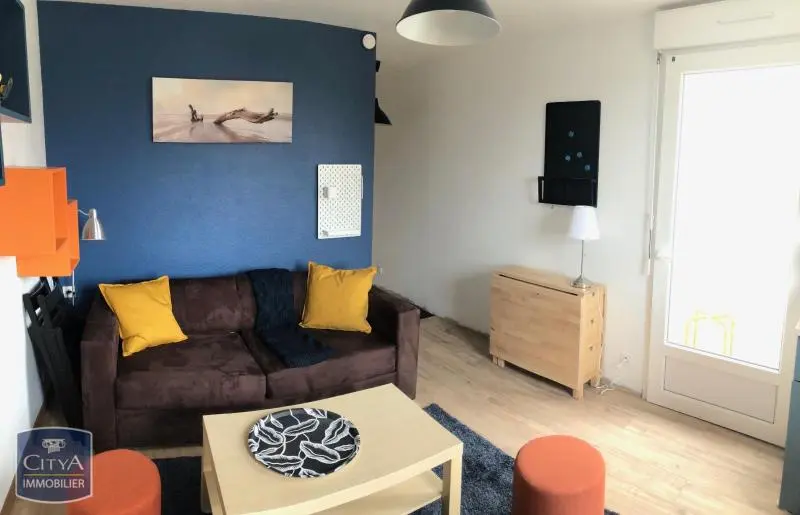 Photo 1 Appartement 1 pièce 21.64m²