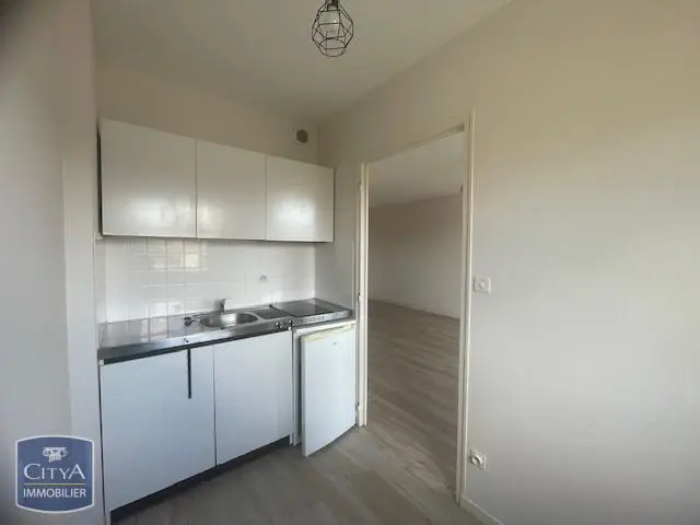 Photo 4 Appartement 1 pièce 36.81m²