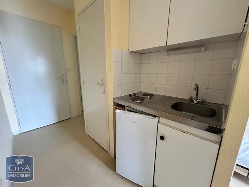 Photo 3 Appartement 1 pièce 20.5m²