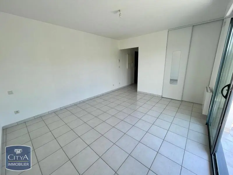 LOCATION STUDIO NIORT