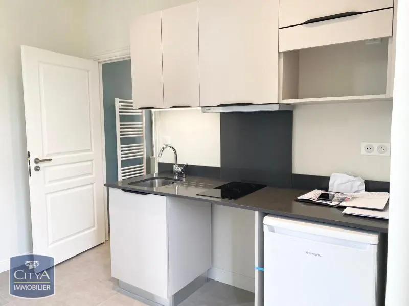 Photo 3 Appartement 1 pièce 26.87m²