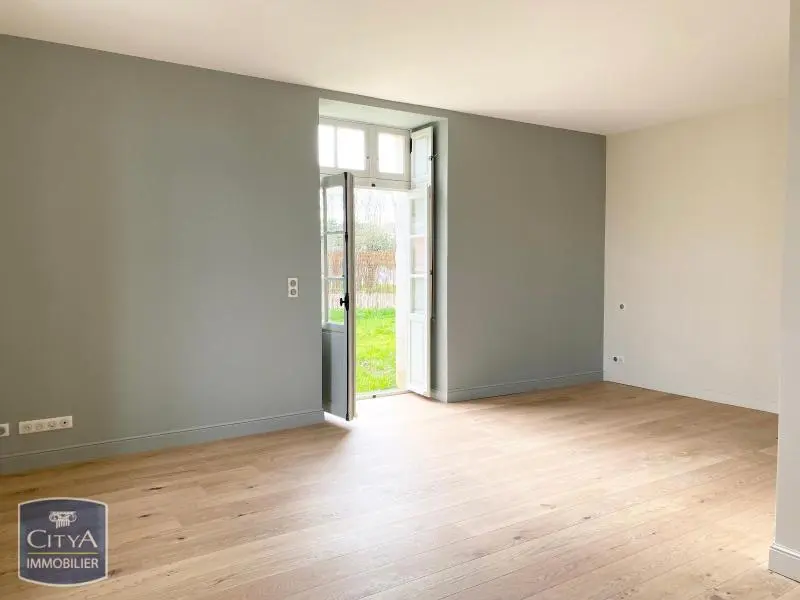 Photo 1 Appartement 1 pièce 37.65m²