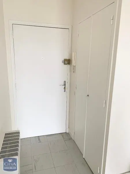 Photo 5 Appartement 1 pièce 27.68m²